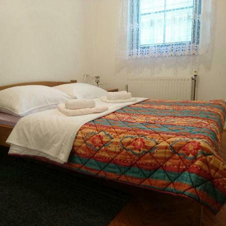 House Marijan Appartement Korana Buitenkant foto