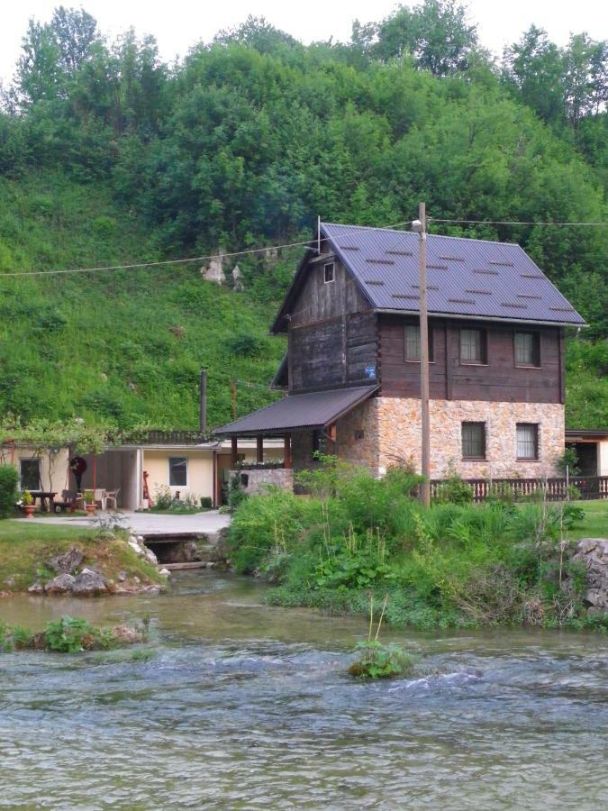 House Marijan Appartement Korana Buitenkant foto